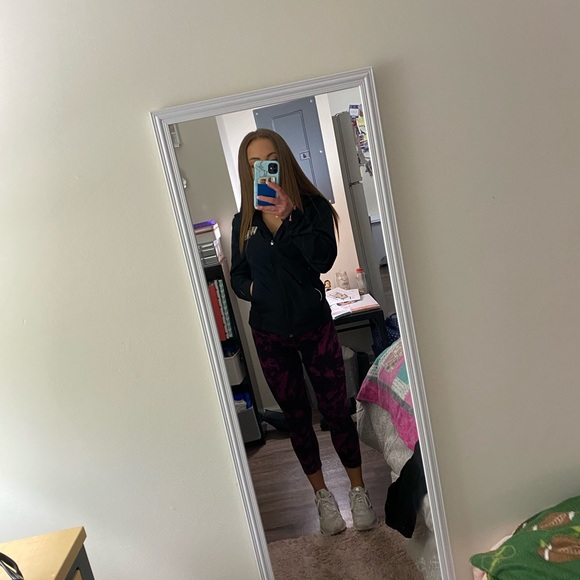 Lululemon Tie Dye Wunder Under Crop Leggings - Picture 6 of 9